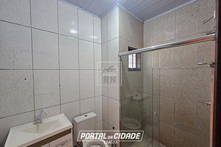 Casa &agrave; venda - 90m&sup2; - Centro