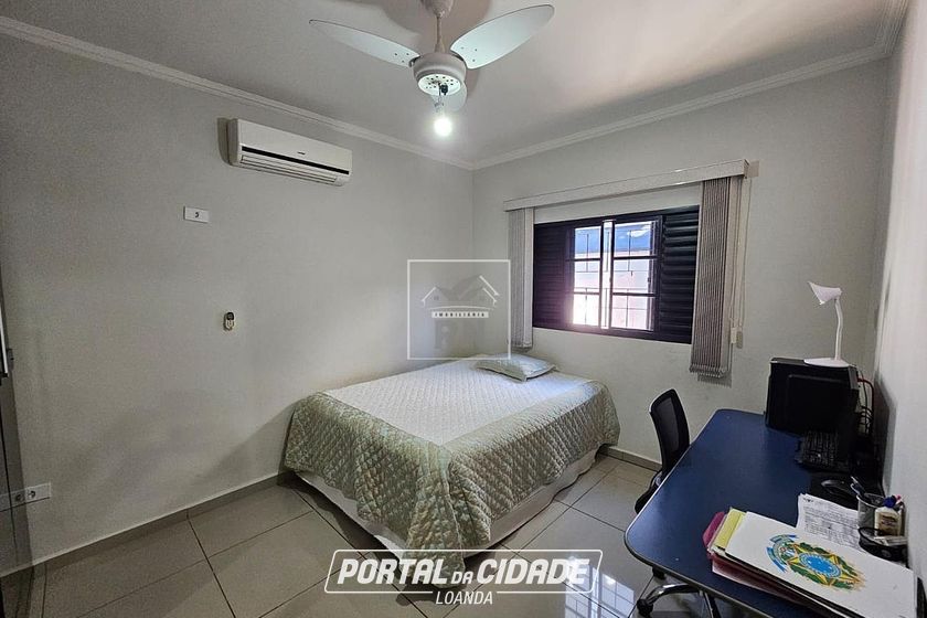 Casa &agrave; venda - 220m&sup2; - Vila Uni&atilde;o