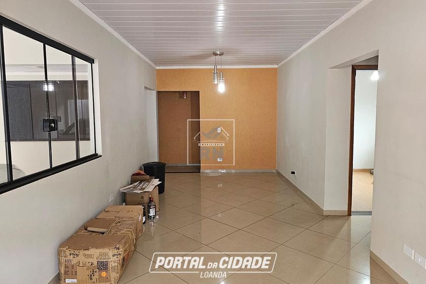 Casa &agrave; venda - 260m&sup2; - Centro