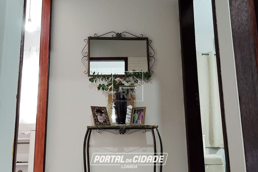Casa &agrave; venda - 130m&sup2; - Centro