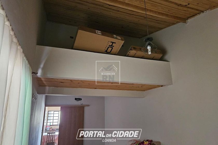 Casa &agrave; venda - 90m&sup2; - Centro
