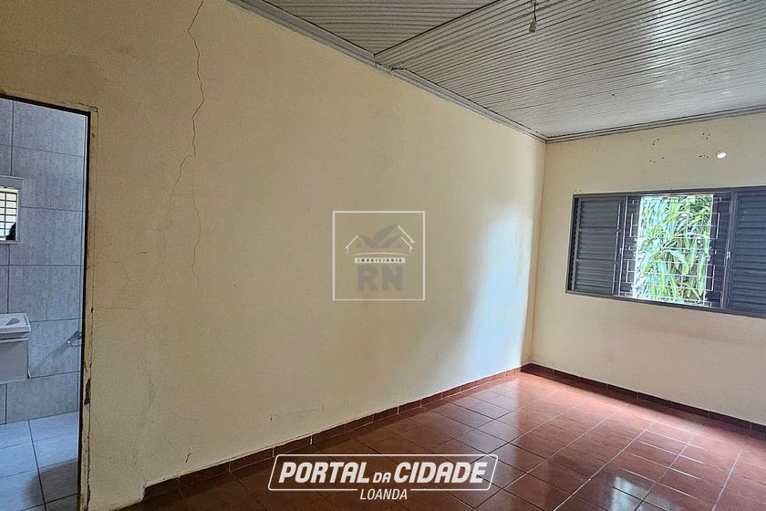 Casa &agrave; venda - Centro