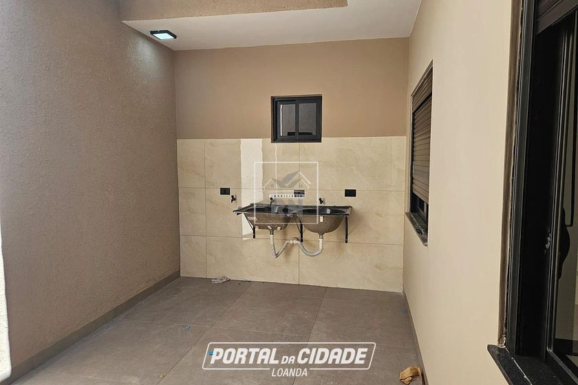 Casa &agrave; venda - 137m&sup2; - Jardim Panorama