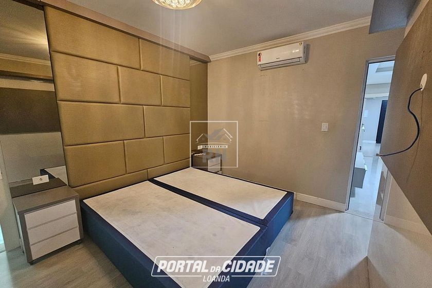 Casa &agrave; venda - 277m&sup2; - Centro
