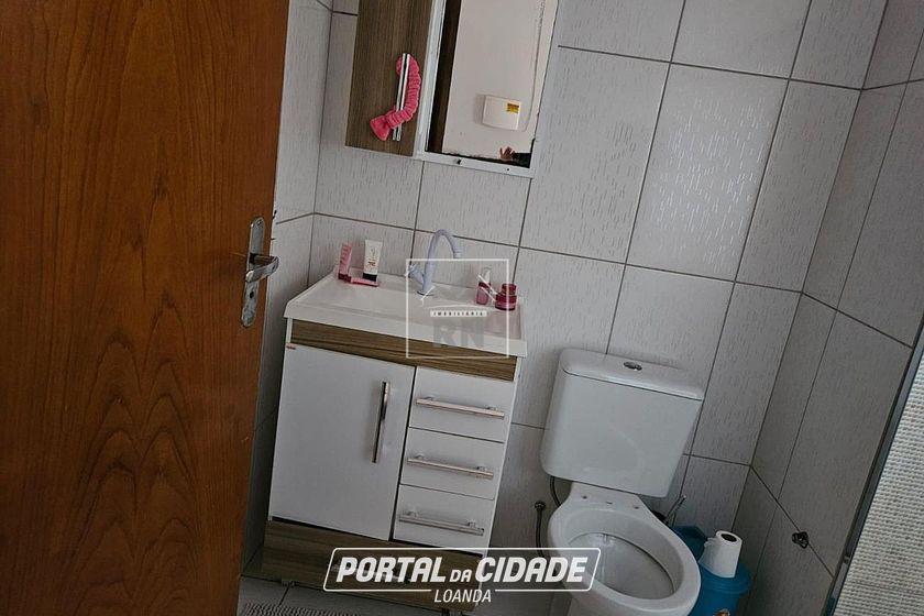Casa &agrave; venda - 90m&sup2; - Centro