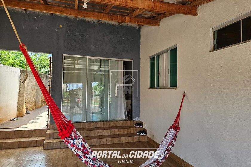 Casa &agrave; venda - 90m&sup2; - Centro