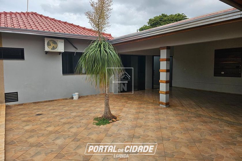 Casa &agrave; venda - 260m&sup2; - Centro