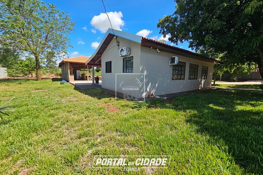 Ch&aacute;cara &agrave; venda - Vila Rural
