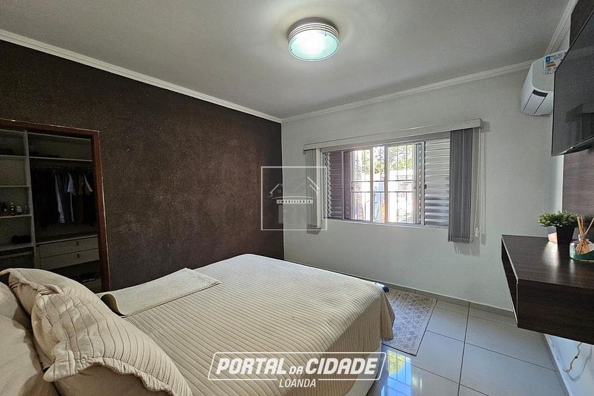 Casa &agrave; venda - 220m&sup2; - Vila Uni&atilde;o