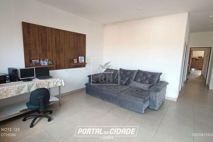 Casa &agrave; venda - Centro