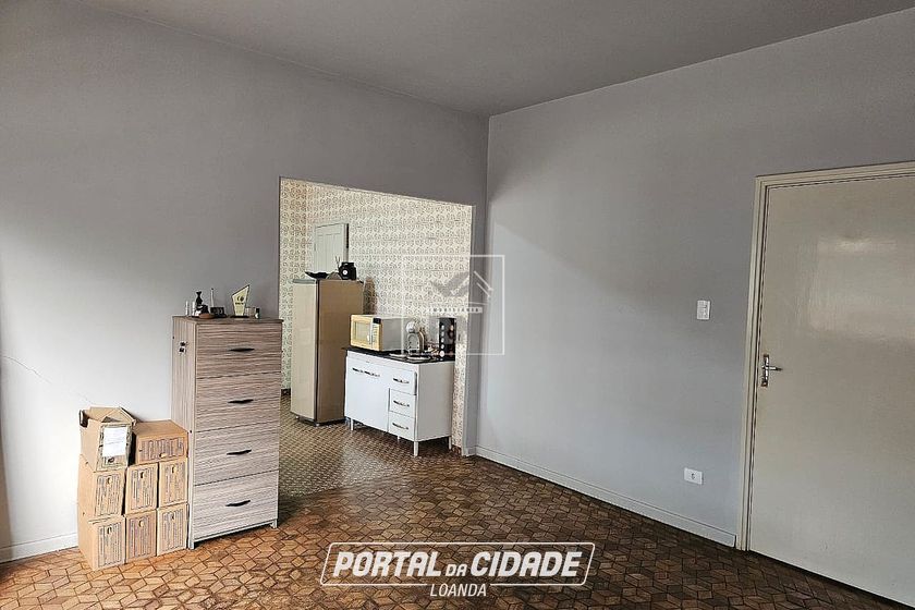 Sal&atilde;o Comercial &agrave; venda - 150m&sup2; - Centro