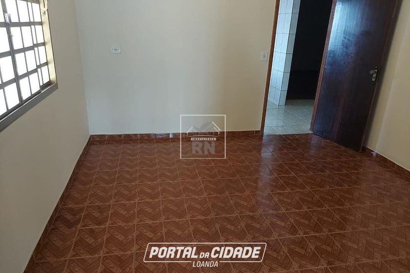Casa &agrave; venda - 230m&sup2; - Centro