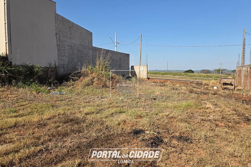 Terreno &agrave; venda - Centro