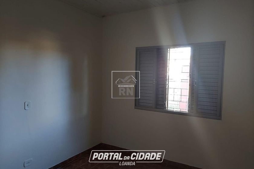 Casa &agrave; venda - 230m&sup2; - Centro
