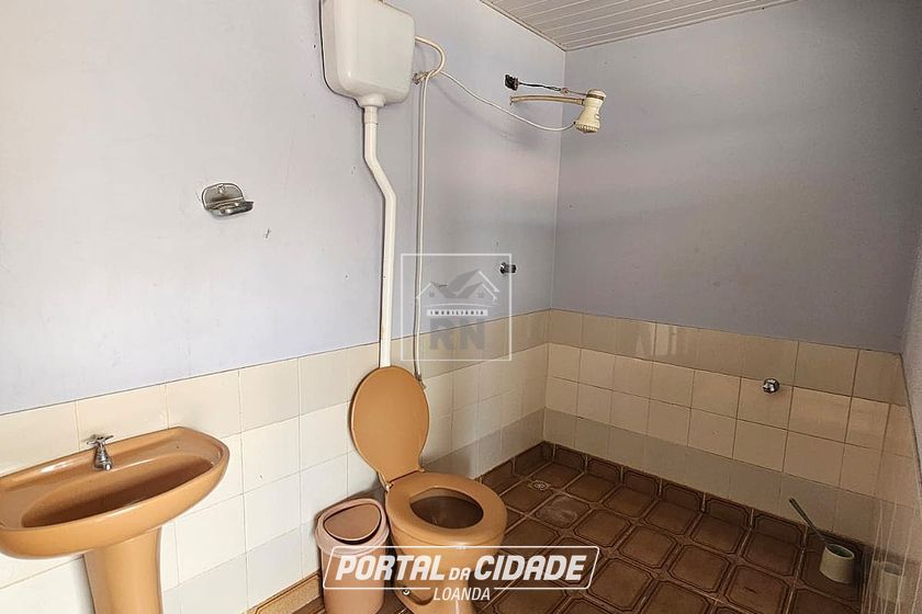 Casa &agrave; venda - 280m&sup2; - Centro