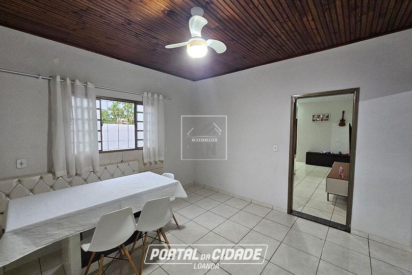 Casa &agrave; venda - 160m&sup2; - Jardim Panorama