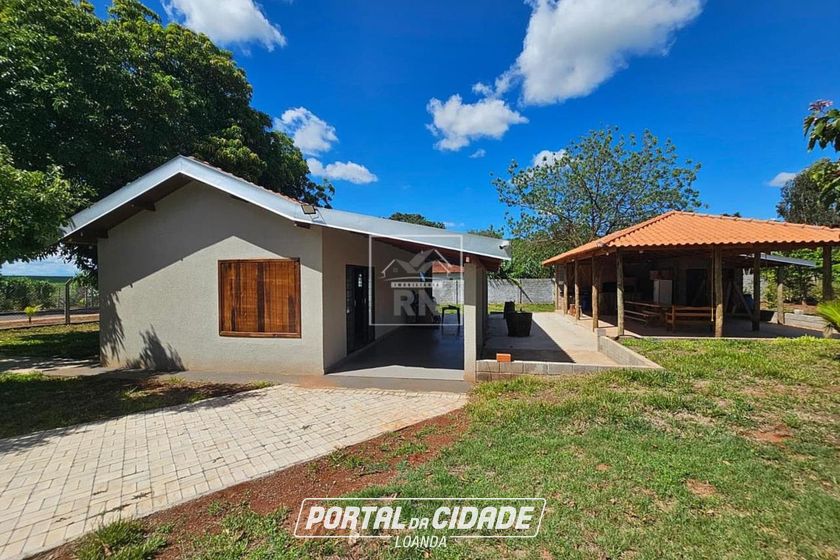 Ch&aacute;cara &agrave; venda - Vila Rural