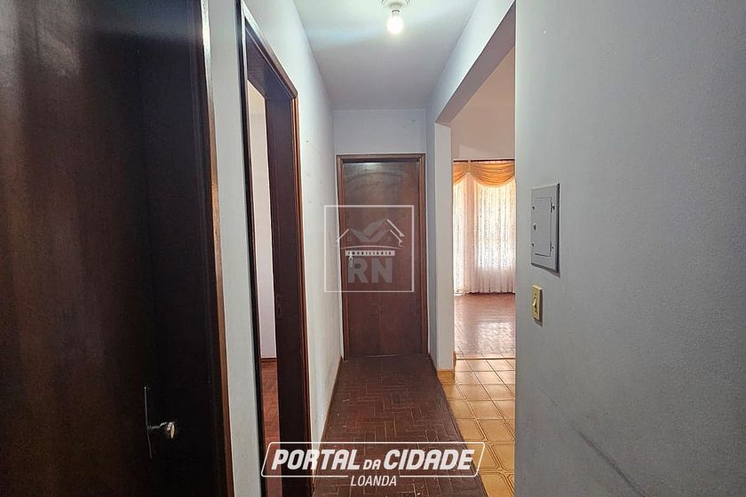 Casa &agrave; venda - 280m&sup2; - Centro