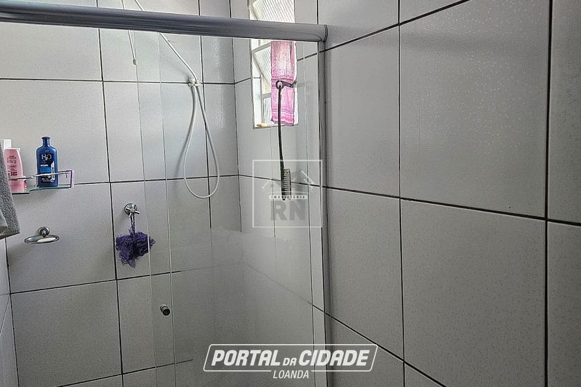 Casa &agrave; venda - 200m&sup2; - Centro