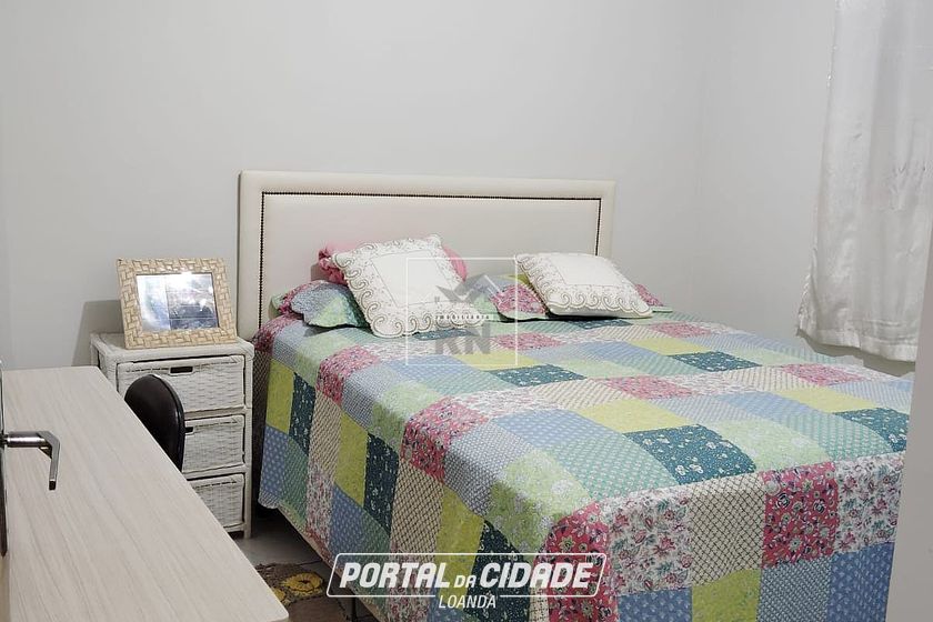Casa &agrave; venda - 130m&sup2; - Centro