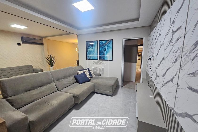 Casa &agrave; venda - 277m&sup2; - Centro