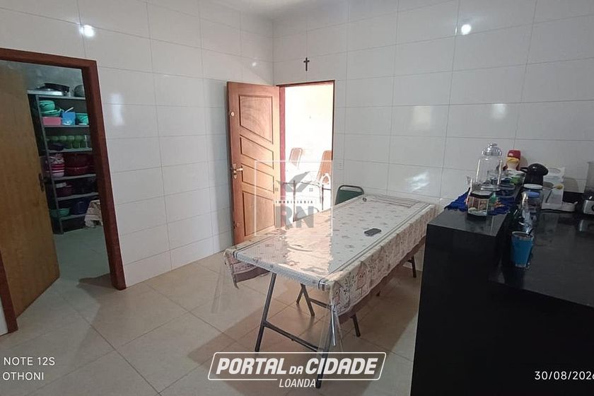 Casa &agrave; venda - Centro
