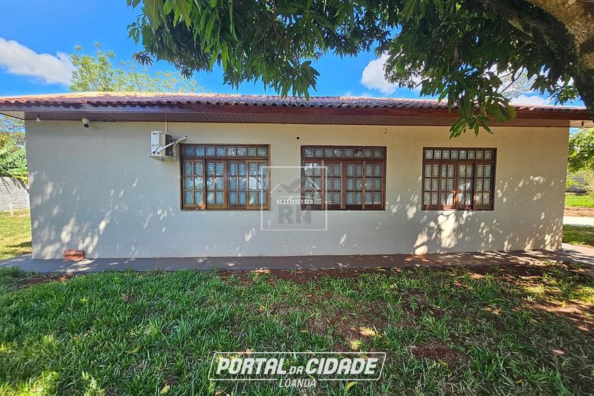 Ch&aacute;cara &agrave; venda - Vila Rural