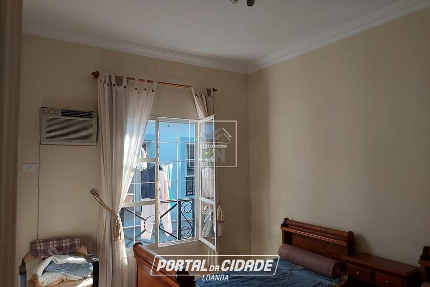 Casa &agrave; venda - 183m&sup2; - Jardim Panorama