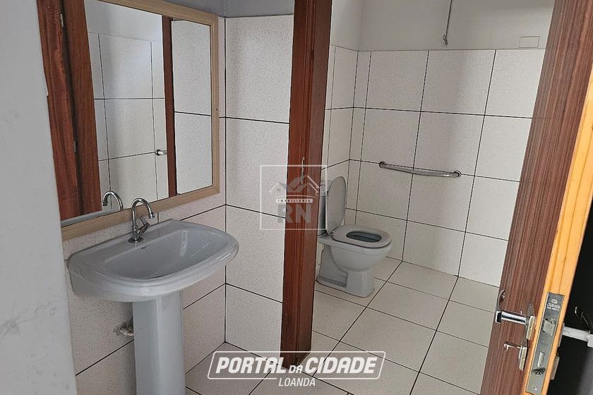 Sal&atilde;o Comercial para alugar - Centro