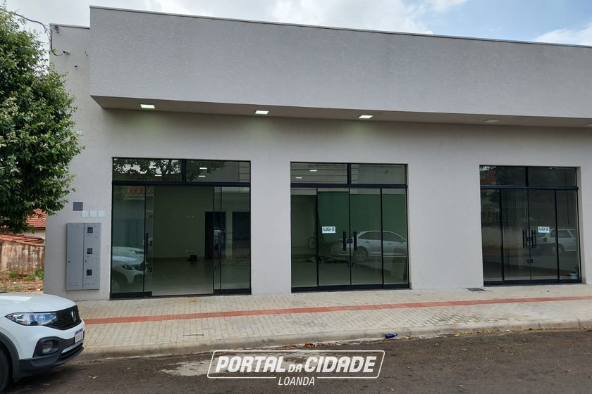 Sal&atilde;o Comercial para alugar - 126m&sup2; - CENTRO