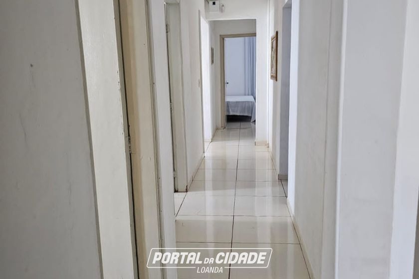 Casa &agrave; venda - 180m&sup2; - Centro 