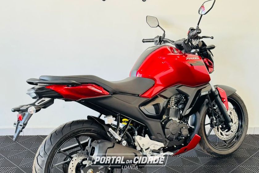 YAMAHA FZ15