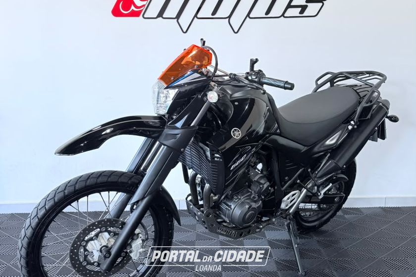 YAMAHA XT