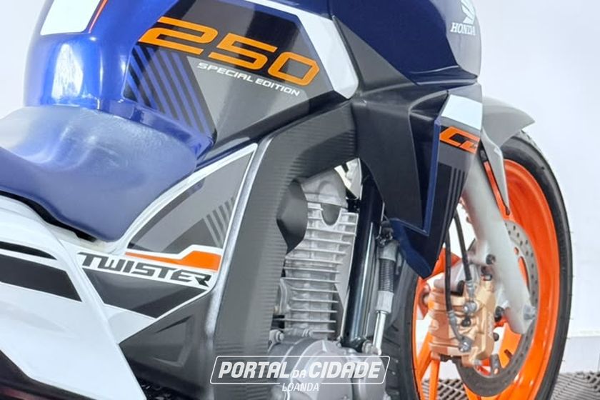 HONDA CB