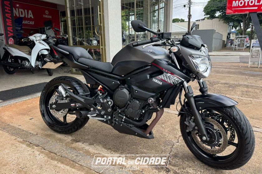 YAMAHA XJ6