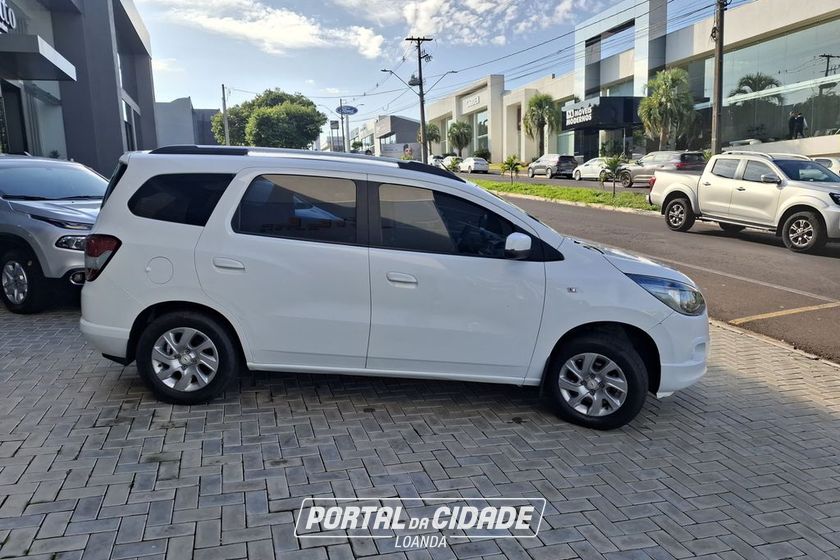 Chevrolet SPIN