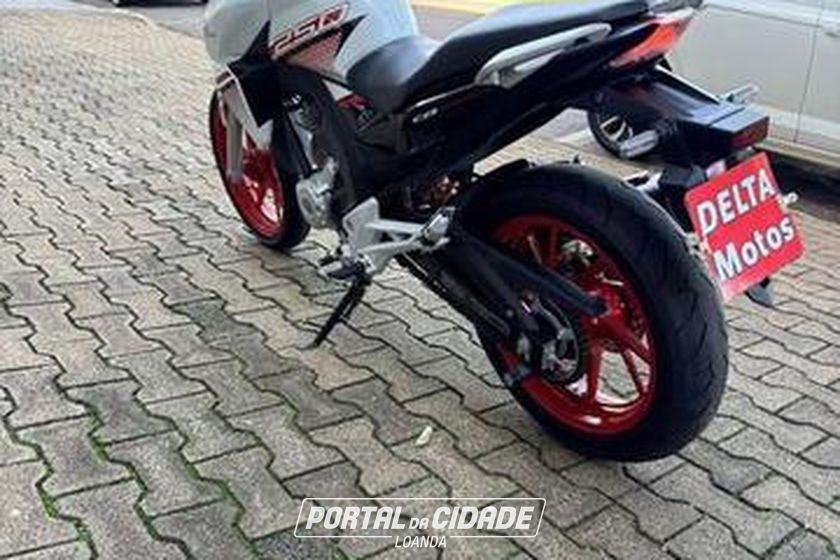 HONDA CB