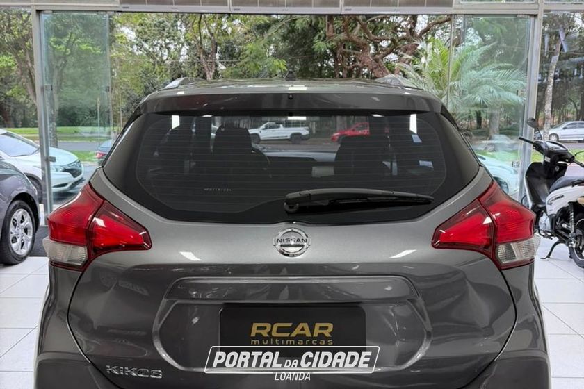 Nissan KICKS