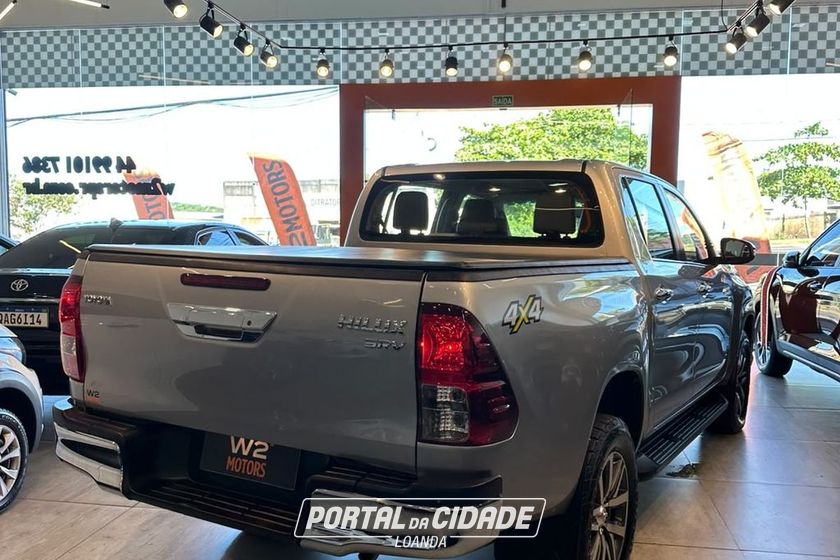 Toyota Hilux