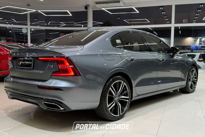 Volvo S60