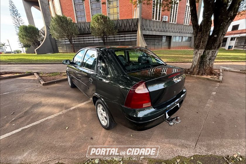 Chevrolet Corsa