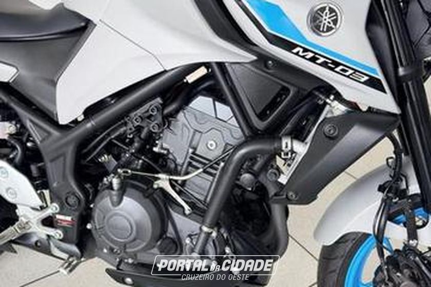 YAMAHA MT-03