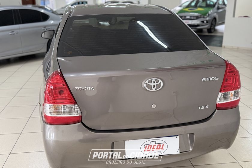 Toyota ETIOS