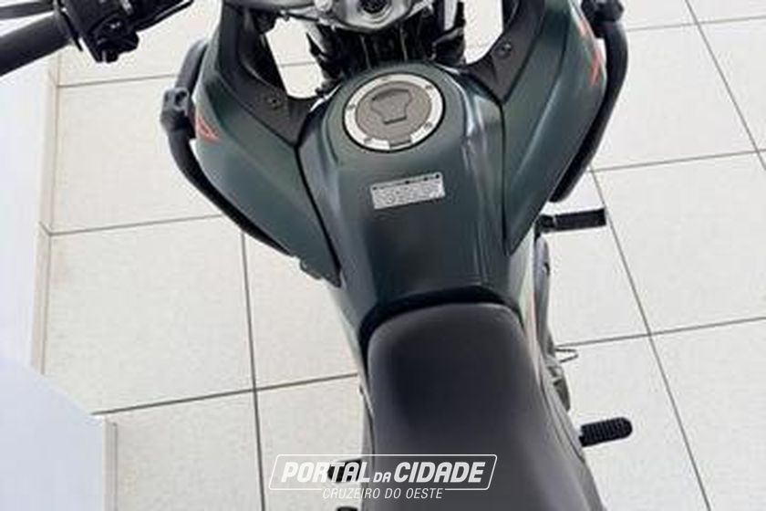 HONDA XRE