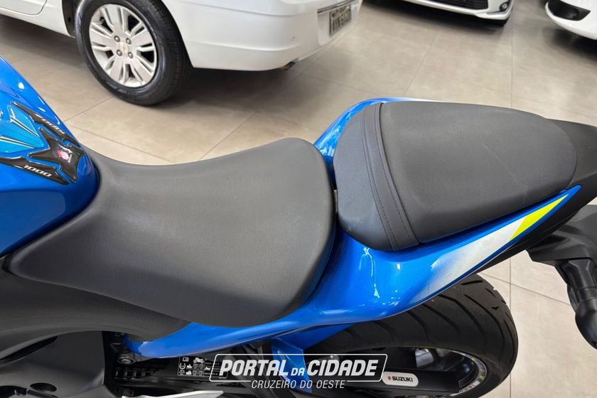 SUZUKI GSX-S