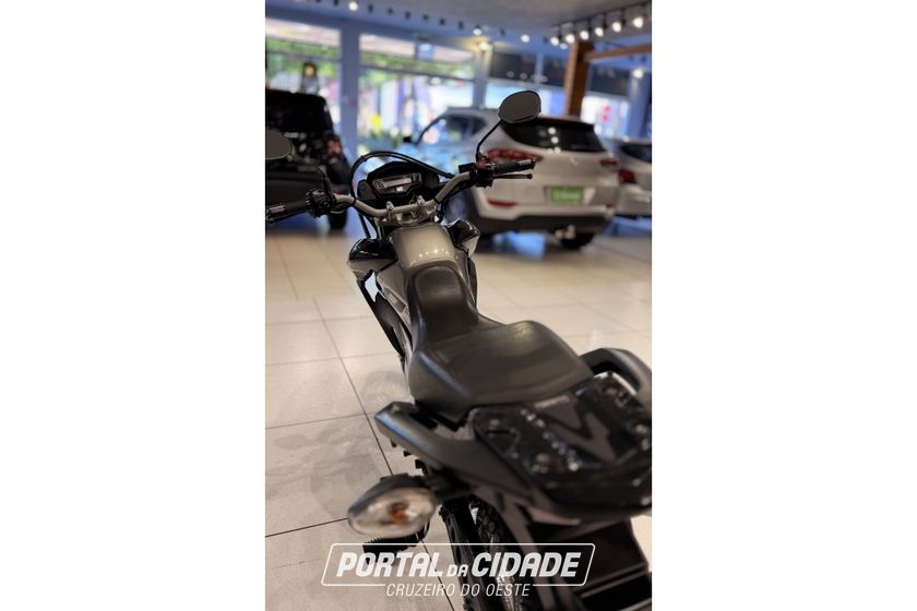 HONDA NXR