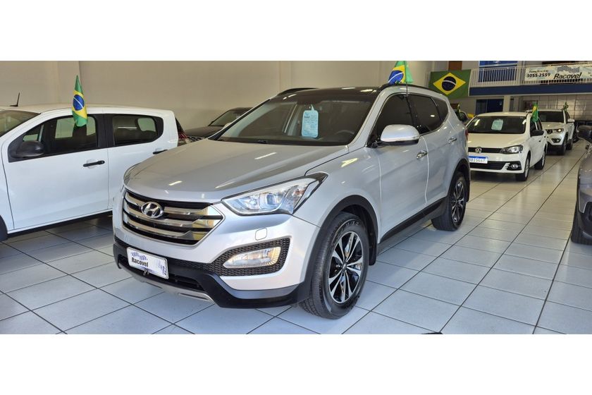 Hyundai Santa