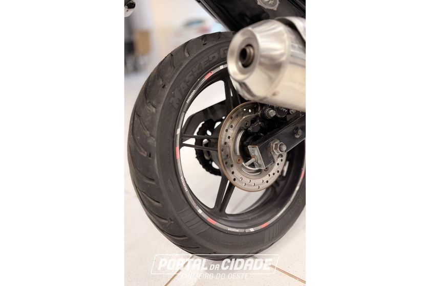 HONDA CB