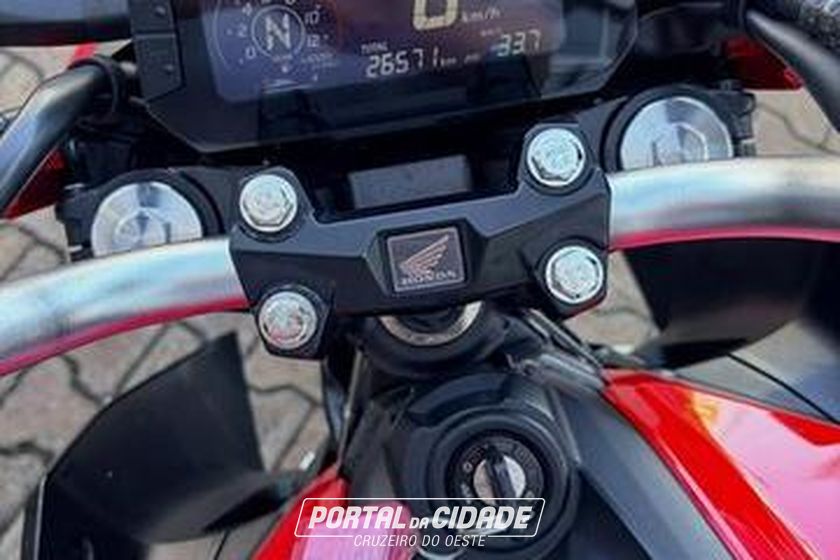 HONDA CB
