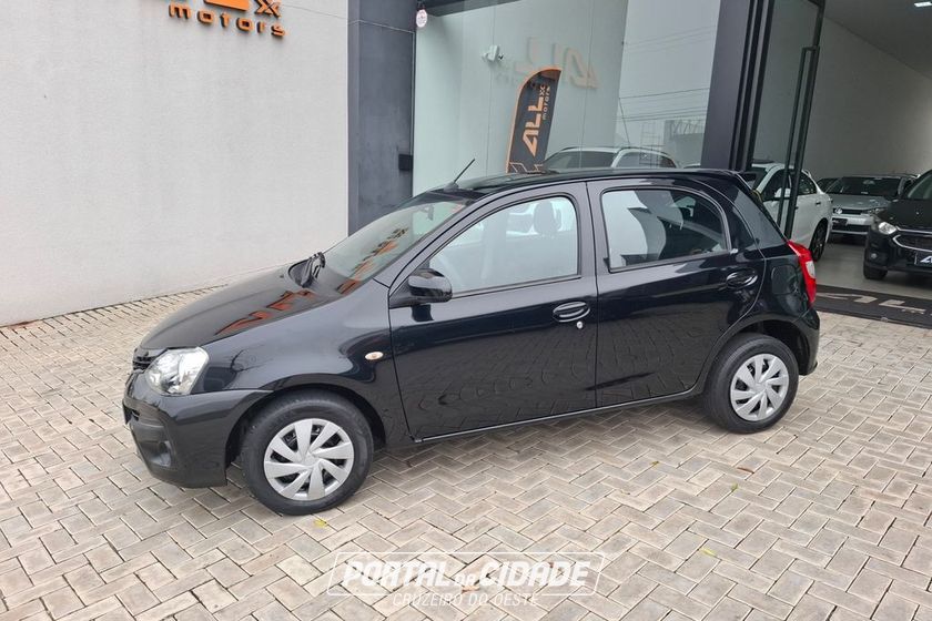 Toyota ETIOS